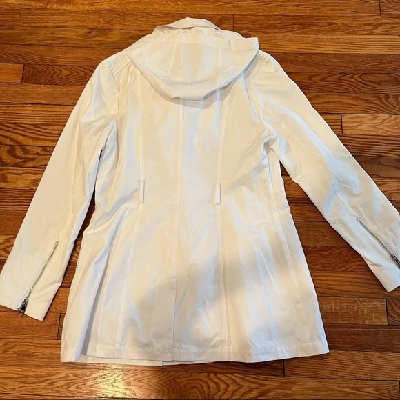 Black Rivet White Long Trench Coat with Removable Hood Large - Picture 7 of 10